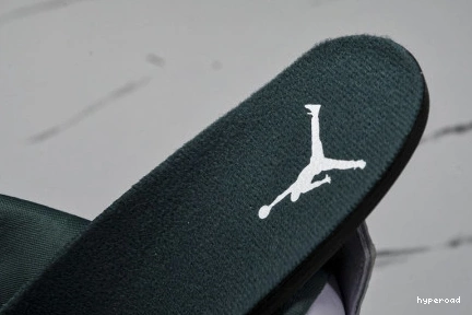 Hyperoad 4 “Oxidized Green” Jordan Air 0803